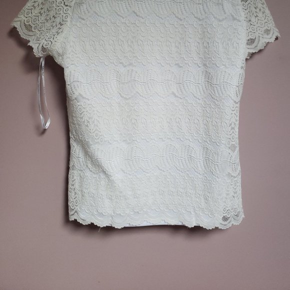 Calvin Klein Women's Size PM White Lace Top - Picture 4 of 7